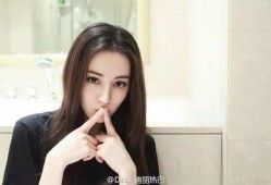 今日吃瓜热门大瓜必看大瓜网红 娱乐我杨蜜老公被热巴曝光,热巴意外成关键人物，娱乐圈大瓜再掀波澜